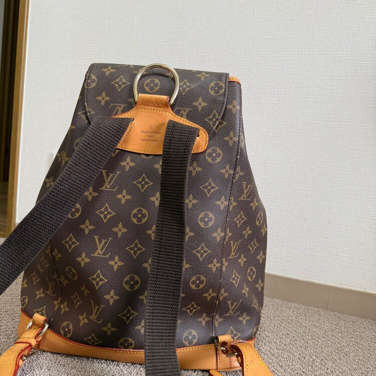 ルイヴィトン　リュック　傷あり（ブランドバッグ）の商品画像 - 査定依頼日：2025年5月19日 - 最高査定価格：60,000円