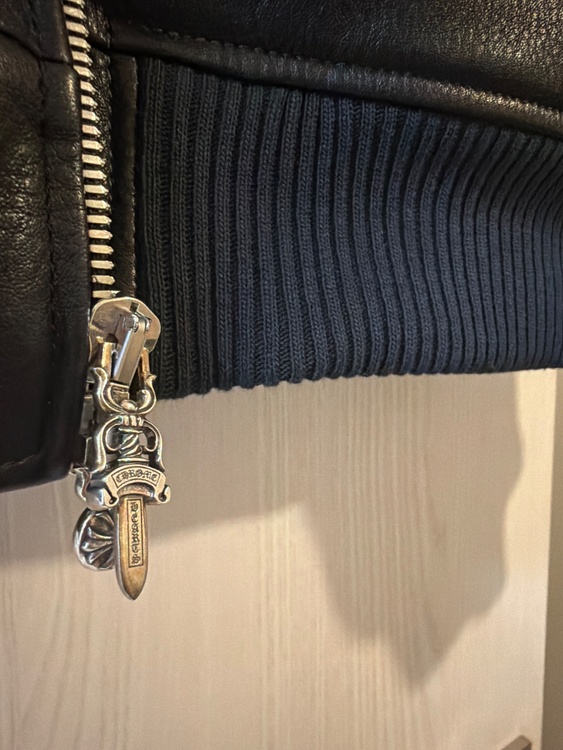 オン・ターゲット Mサイズ（古着・ファッション）の商品画像 - 査定依頼日：2025年12月20日 - 最高査定価格：1,250,000円