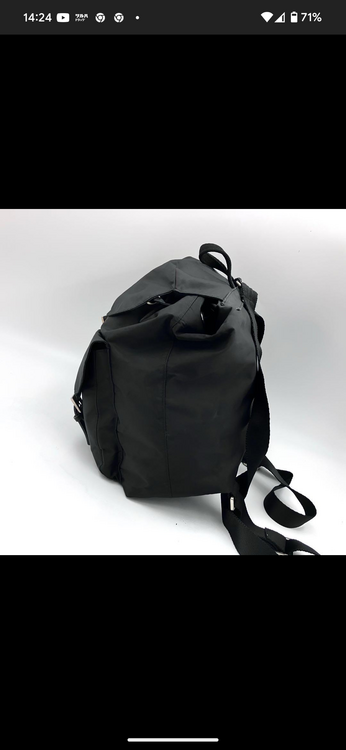 プラダ  （ブランドバッグ）の商品画像 - 査定依頼日：2025年2月28日 - 最高査定価格：142,000円