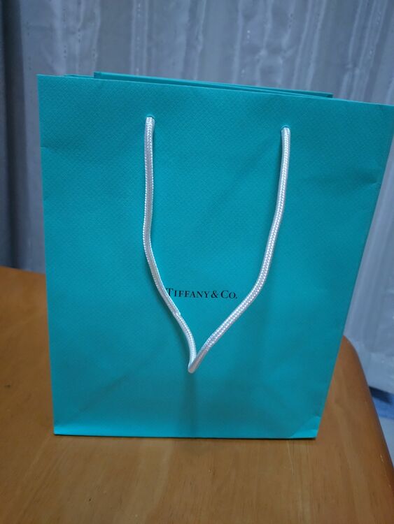 72781678X05120995（宝石）の商品画像 - 査定依頼日：2025年10月20日 - 最高査定価格：115,000円