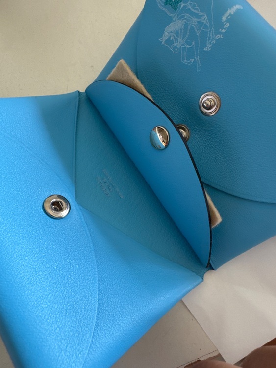 カードケース（ブランド財布・小物）の商品画像 - 査定依頼日：2025年9月3日 - 最高査定価格：50,000円