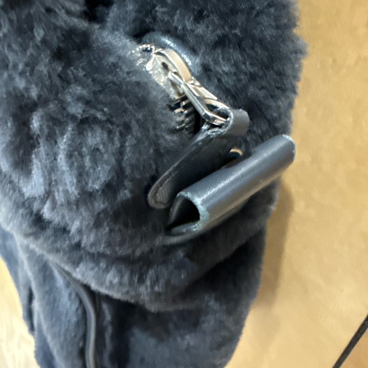 バレンシアガ  （ブランドバッグ）の商品画像 - 査定依頼日：2025年12月12日 - 最高査定価格：33,000円