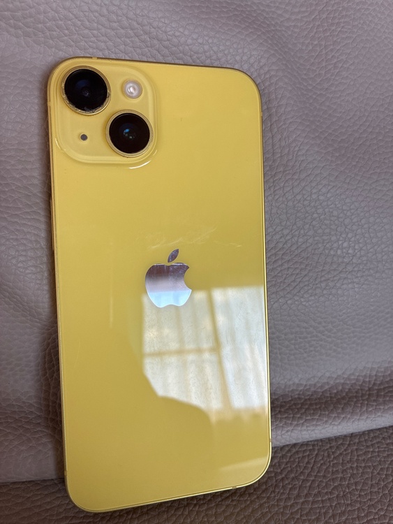 iPhone14（スマホ）の商品画像 - 査定依頼日：2025年12月11日 - 最高査定価格：56,000円