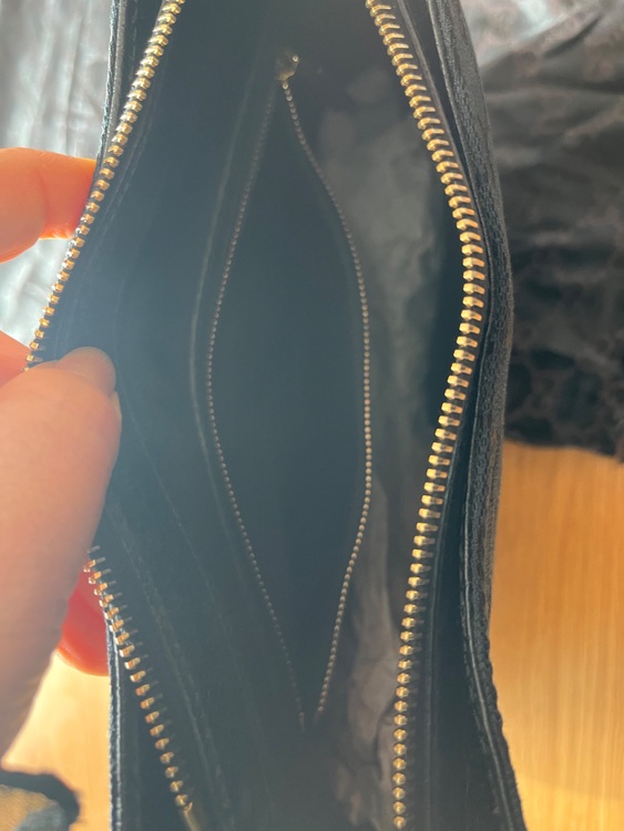 バック（ブランドバッグ）の商品画像 - 査定依頼日：2025年11月20日 - 最高査定価格：45,000円