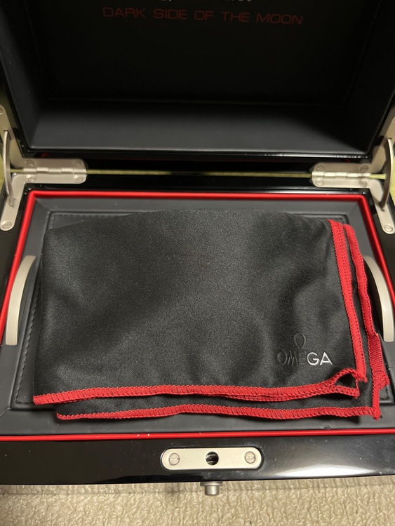 オメガ スピードマスター （高級時計）の商品画像 - 査定依頼日：2025年12月14日 - 最高査定価格：1,100,000円