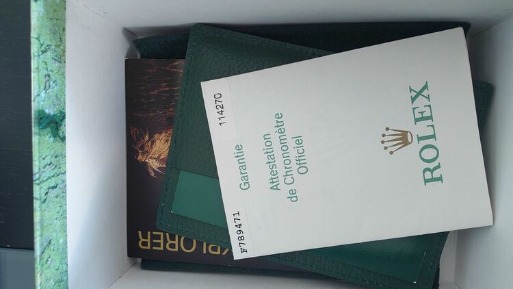 ロレックス エクスプローラー 114270（高級時計）の商品画像 - 査定依頼日：2025年11月22日 - 最高査定価格：1,000,000円