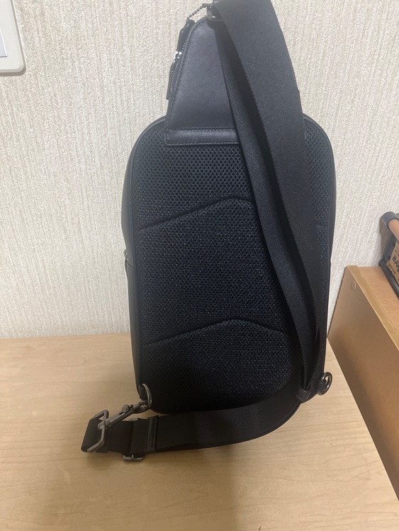 COACH   FCZ393 CZ393 チャコール×ブラック（ブランドバッグ）の商品画像 - 査定依頼日：2025年10月15日 - 最高査定価格：7,000円