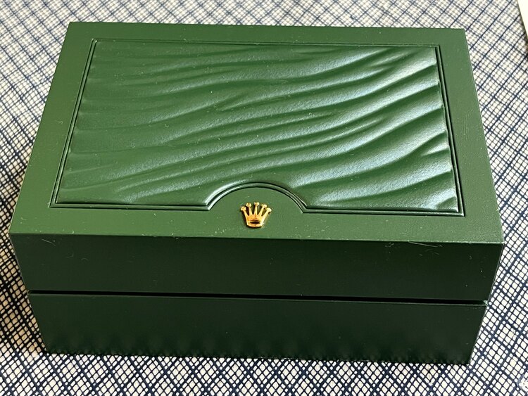 ロレックスデイトジャスト10ポイントダイヤ付ブラック文字盤（高級時計）の商品画像 - 査定依頼日：2025年2月19日 - 最高査定価格：1,300,000円