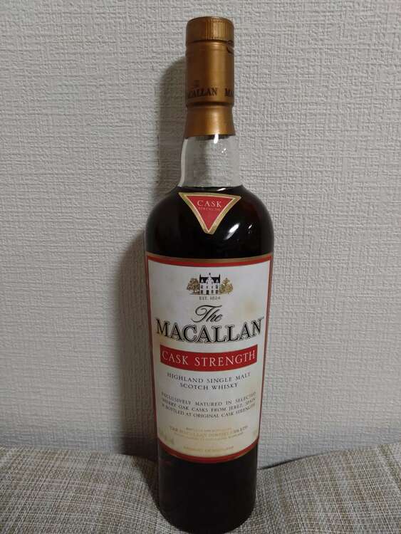 マッカラン　カスクストレングス（お酒）の商品画像 - 査定依頼日：2025年4月11日 - 最高査定価格：115,000円