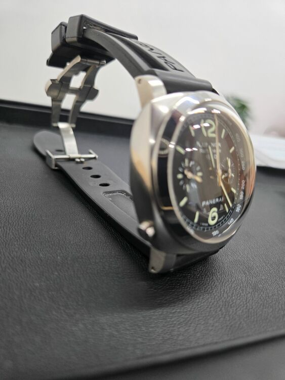 パネライ ルミノール PAM00213（高級時計）の商品画像 - 査定依頼日：2025年8月7日 - 最高査定価格：700,000円