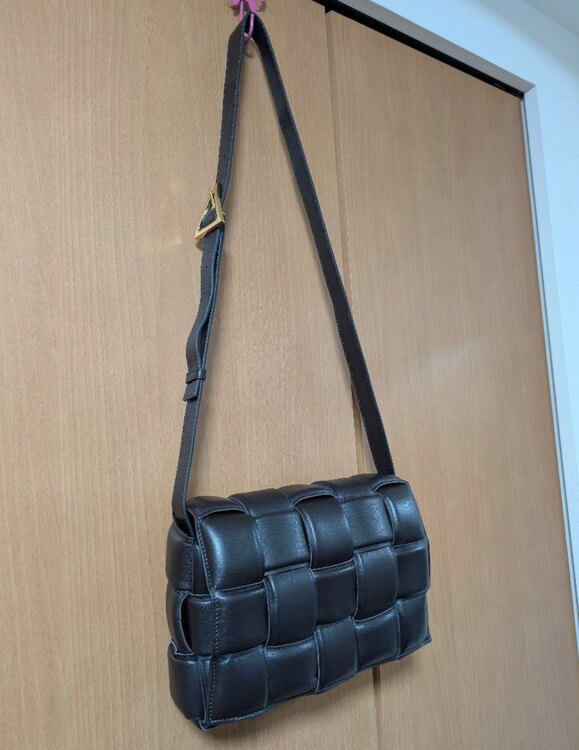 ボッテガ・ヴェネタ ケリー （ブランドバッグ）の商品画像 - 査定依頼日：2025年3月23日 - 最高査定価格：120,000円