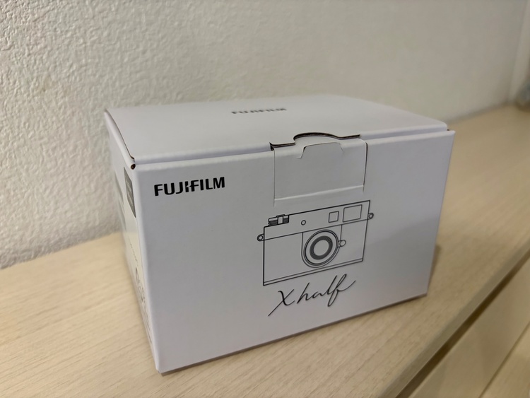 X half（FUJIFILM X-HF1）チャコールシルバー（カメラ）の商品画像 - 査定依頼日：2026年6月21日 - 最高査定価格：49,100円