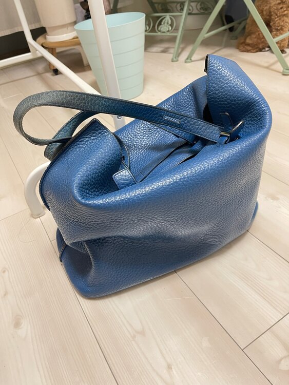 トートバック（ブランドバッグ）の商品画像 - 査定依頼日：2025年2月10日 - 最高査定価格：5,000円