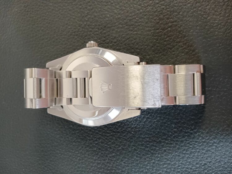 ロレックス ミルガウス 101（高級時計）の商品画像 - 査定依頼日：2025年7月8日 - 最高査定価格：5,000,000円