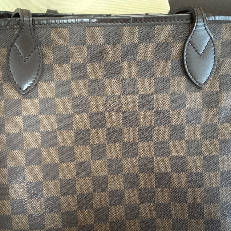 ルイヴィトン ダミエ （ブランドバッグ）の商品画像 - 査定依頼日：2025年12月14日 - 最高査定価格：110,000円