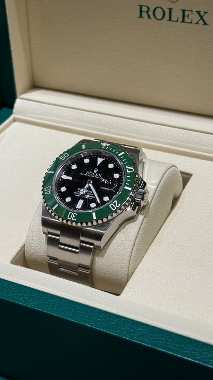 ロレックス サブマリーナー （高級時計）の商品画像 - 査定依頼日：2025年4月22日 - 最高査定価格：2,080,000円