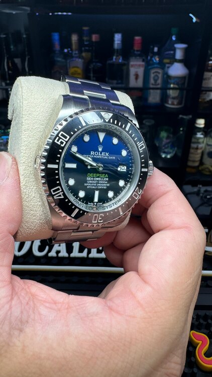 ロレックス シードゥエラー 136600 D（高級時計）の商品画像 - 査定依頼日：2025年5月10日 - 最高査定価格：2,050,000円