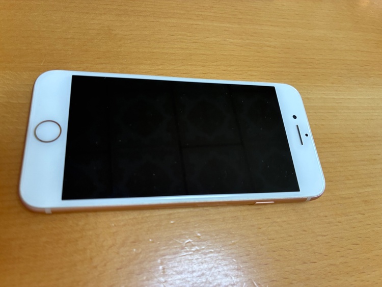 iPhone8 64GB（スマホ）の商品画像 - 査定依頼日：2026年1月22日 - 最高査定価格：4,000円