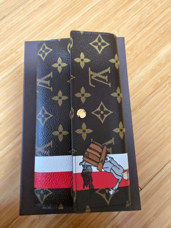 モノグラム　限定品（ブランド財布・小物）の商品画像 - 査定依頼日：2025年2月9日 - 最高査定価格：27,000円