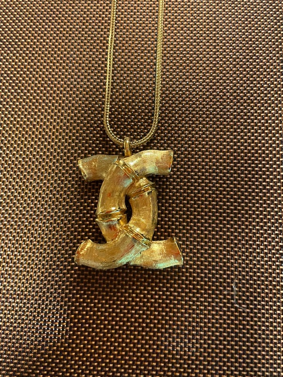 ペンダント（古着・ファッション）の商品画像 - 査定依頼日：2025年9月8日 - 最高査定価格：6,000円