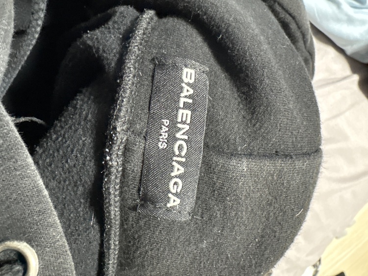 バレンシアガ  （ブランドバッグ）の商品画像 - 査定依頼日：2026年2月24日 - 最高査定価格：25,000円