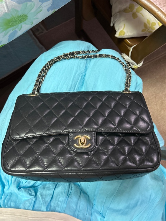 マトラッセ（ブランドバッグ）の商品画像 - 査定依頼日：2025年8月27日 - 最高査定価格：300,000円