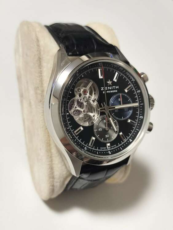 ゼニス エルプリメロ （高級時計）の商品画像 - 査定依頼日：2024年1月26日 - 最高査定価格：1,200,000円