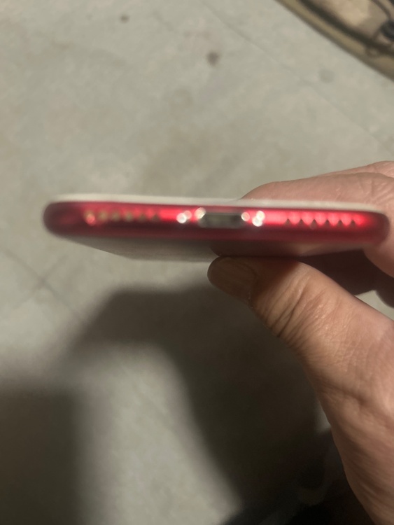 iPhone iPhone7 32GB SIMフリー（スマホ）の商品画像 - 査定依頼日：2026年8月15日 - 最高査定価格：1,000円