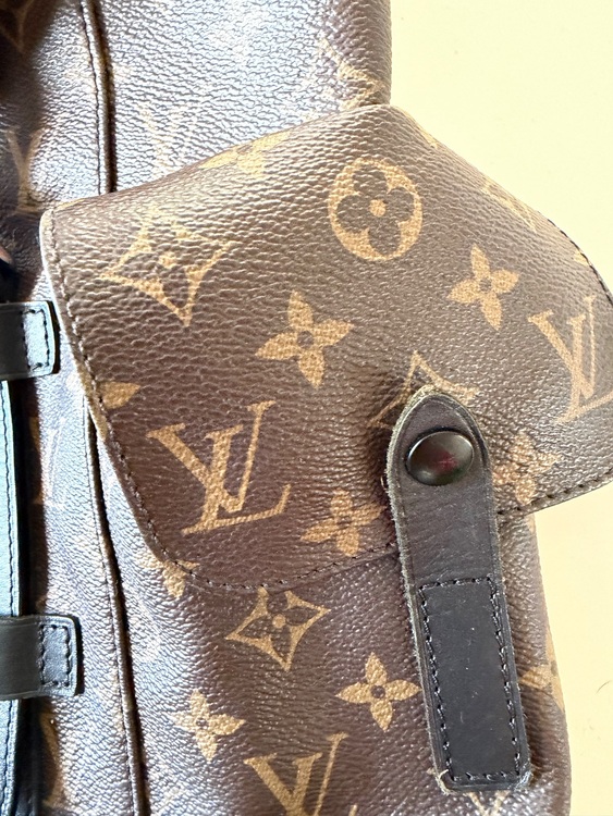 M43735 クリストファーPM モノグラムマカサーバックパック（ブランドバッグ）の商品画像 - 査定依頼日：2025年11月23日 - 最高査定価格：240,000円