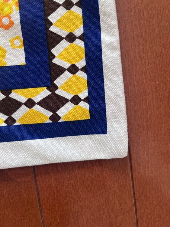 マルニ　バンダナトート　サンオレンジ（ブランド財布・小物）の商品画像 - 査定依頼日：2024年11月13日 - 最高査定価格：8,000円