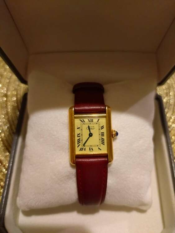 カルティエ タンク （高級時計）の商品画像 - 査定依頼日：2025年3月21日 - 最高査定価格：250,000円