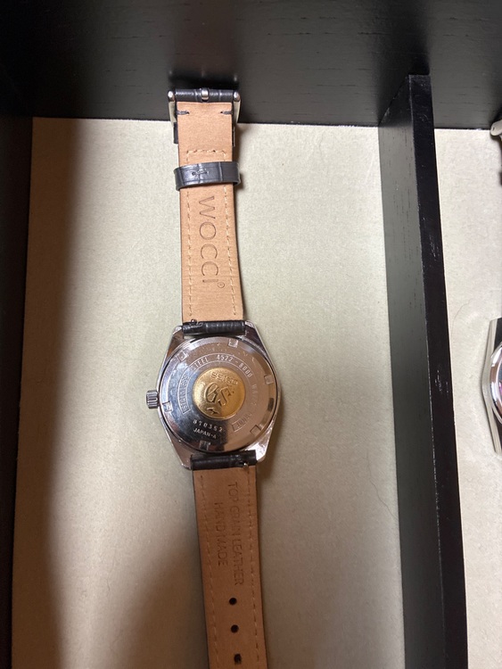 セイコー グランドセイコー 4522-800（高級時計）の商品画像 - 査定依頼日：2025年11月25日 - 最高査定価格：140,000円