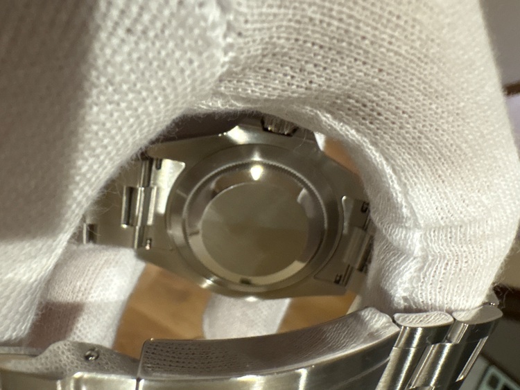 ロレックス サブマリーナー 126610Lv（高級時計）の商品画像 - 査定依頼日：2025年9月26日 - 最高査定価格：2,200,000円