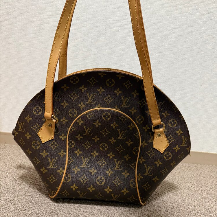 ルイヴィトン　バッグ（ブランドバッグ）の商品画像 - 査定依頼日：2025年5月19日 - 最高査定価格：130,000円