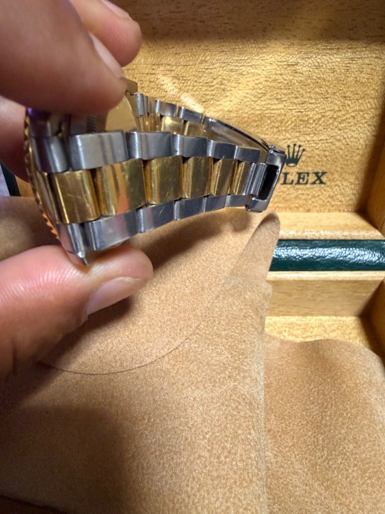 ロレックス サブマリーナー 1661（高級時計）の商品画像 - 査定依頼日：2026年3月23日 - 最高査定価格：1,620,000円