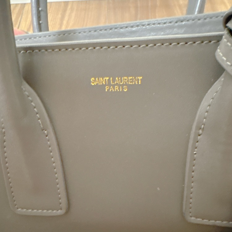 サックドジュールバック（ブランドバッグ）の商品画像 - 査定依頼日：2025年9月14日 - 最高査定価格：50,000円