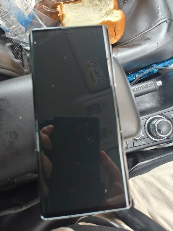 AQUOS AQUOS R6 【Softbank】AQUOS R6 A101SH（スマホ）の商品画像 - 査定依頼日：2026年7月14日 - 最高査定価格：8,500円