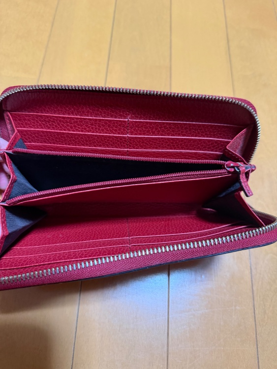 449347 496334（ブランド財布・小物）の商品画像 - 査定依頼日：2026年3月23日 - 最高査定価格：11,000円