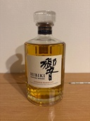 ウイスキー サントリー響 （お酒）の商品画像 - 査定依頼日：2026年3月26日 - 最高査定価格：8,800円