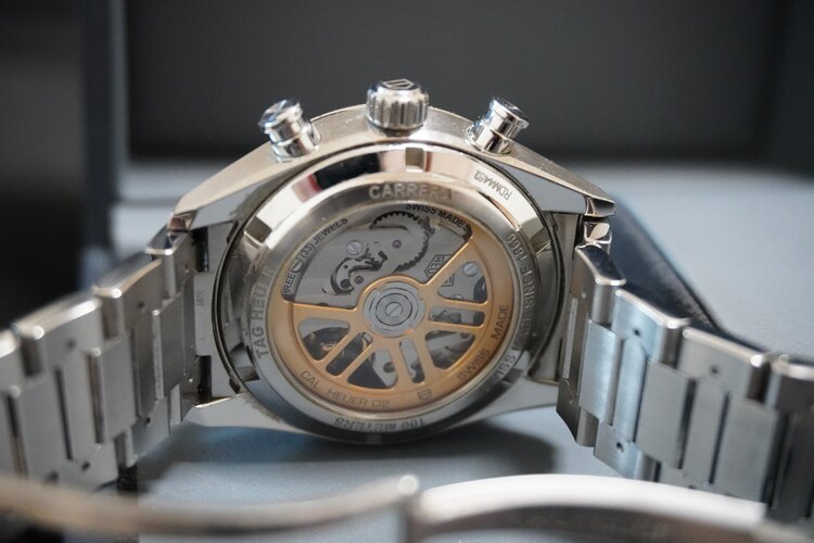 タグホイヤー カレラ 02 CBN201（高級時計）の商品画像 - 査定依頼日：2025年5月10日 - 最高査定価格：375,000円