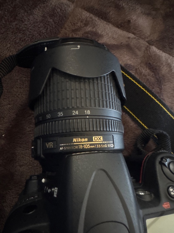 D7000（カメラ）の商品画像 - 査定依頼日：2026年5月5日 - 最高査定価格：17,000円