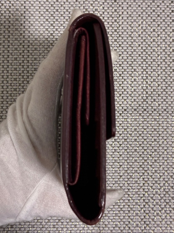 ルイヴィトン　ヴェルニ　ポルトトレゾールインターナショナル（ブランド財布・小物）の商品画像 - 査定依頼日：2025年9月30日 - 最高査定価格：105,000円