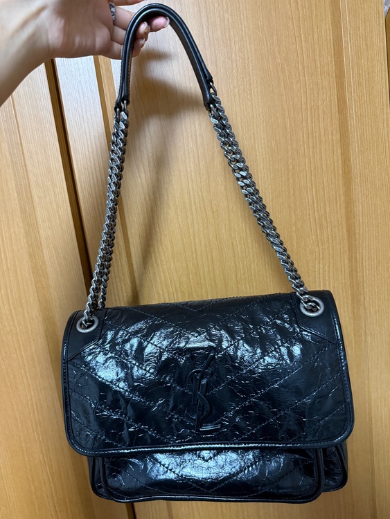 イブサンローラン  （ブランドバッグ）の商品画像 - 査定依頼日：2025年10月1日 - 最高査定価格：160,000円