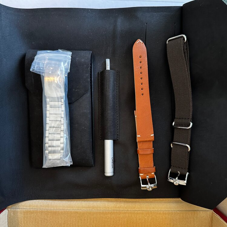 1957 トリロジ﻿ー SEAMASTER 30﻿0（高級時計）の商品画像 - 査定依頼日：2025年1月8日 - 最高査定価格：800,000円