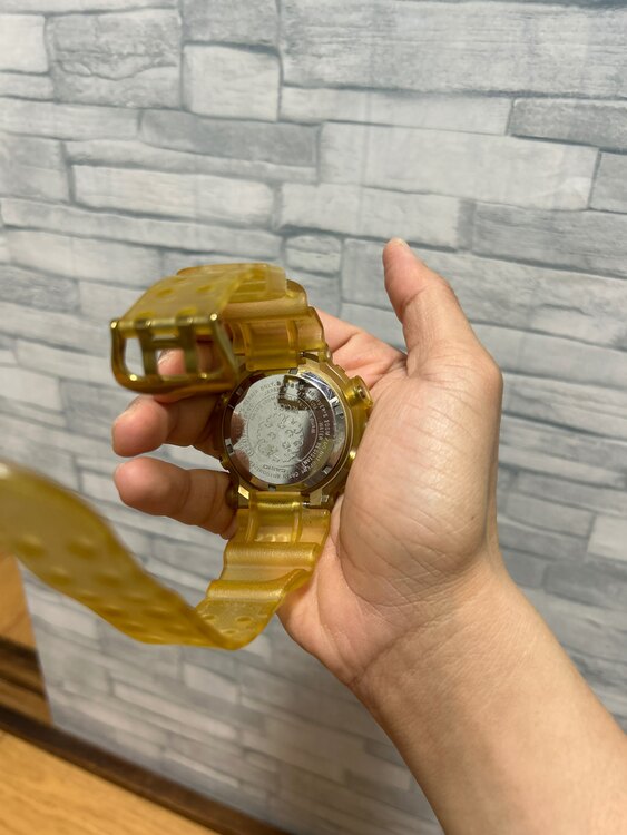 <font style="vertical-align: inherit;"><font style="vertical-align: inherit;">
G-SHOCK
</font></font> <font style="vertical-align: inherit;"><font style="vertical-align: inherit;">
others
</font></font> Dw 82（高級時計）の商品画像 - 査定依頼日：2025年4月30日 - 最高査定価格：10,500円