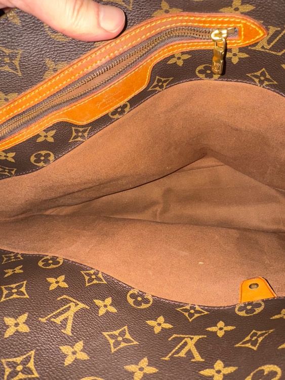 バック（ブランドバッグ）の商品画像 - 査定依頼日：2026年1月18日 - 最高査定価格：20,000円