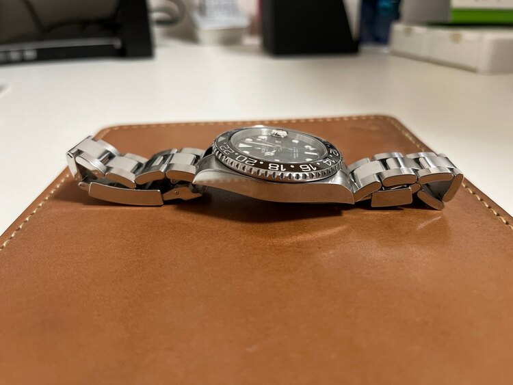 ロレックス GMTマスター （高級時計）の商品画像 - 査定依頼日：2025年5月31日 - 最高査定価格：1,650,000円