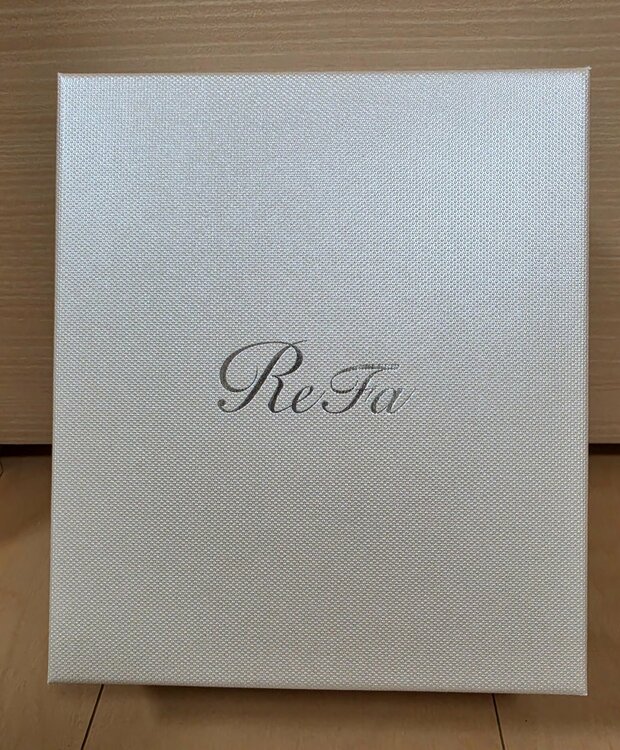 ReFa CARAT RAY（コスメ・美容・健康器具）の商品画像 - 査定依頼日：2026年6月26日 - 最高査定価格：2,000円