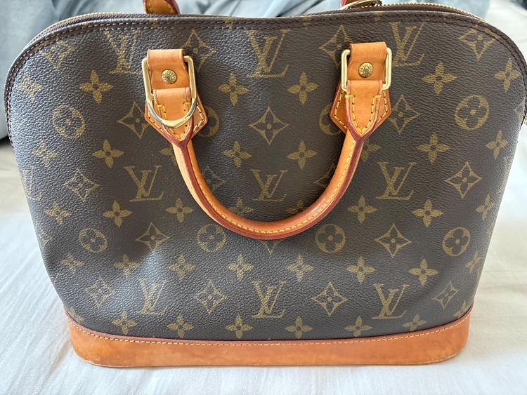 ルイヴィトン モノグラム （ブランドバッグ）の商品画像 - 査定依頼日：2026年1月5日 - 最高査定価格：80,000円