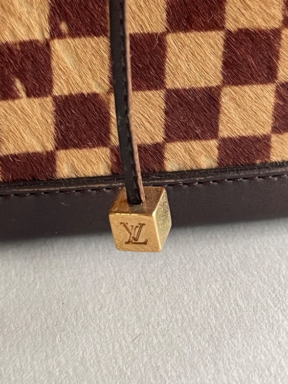 ダミエ　インパラ　ハラコ　（ブランドバッグ）の商品画像 - 査定依頼日：2026年2月12日 - 最高査定価格：35,000円